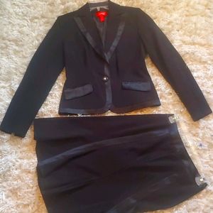 Elegant Black 2 pc suit